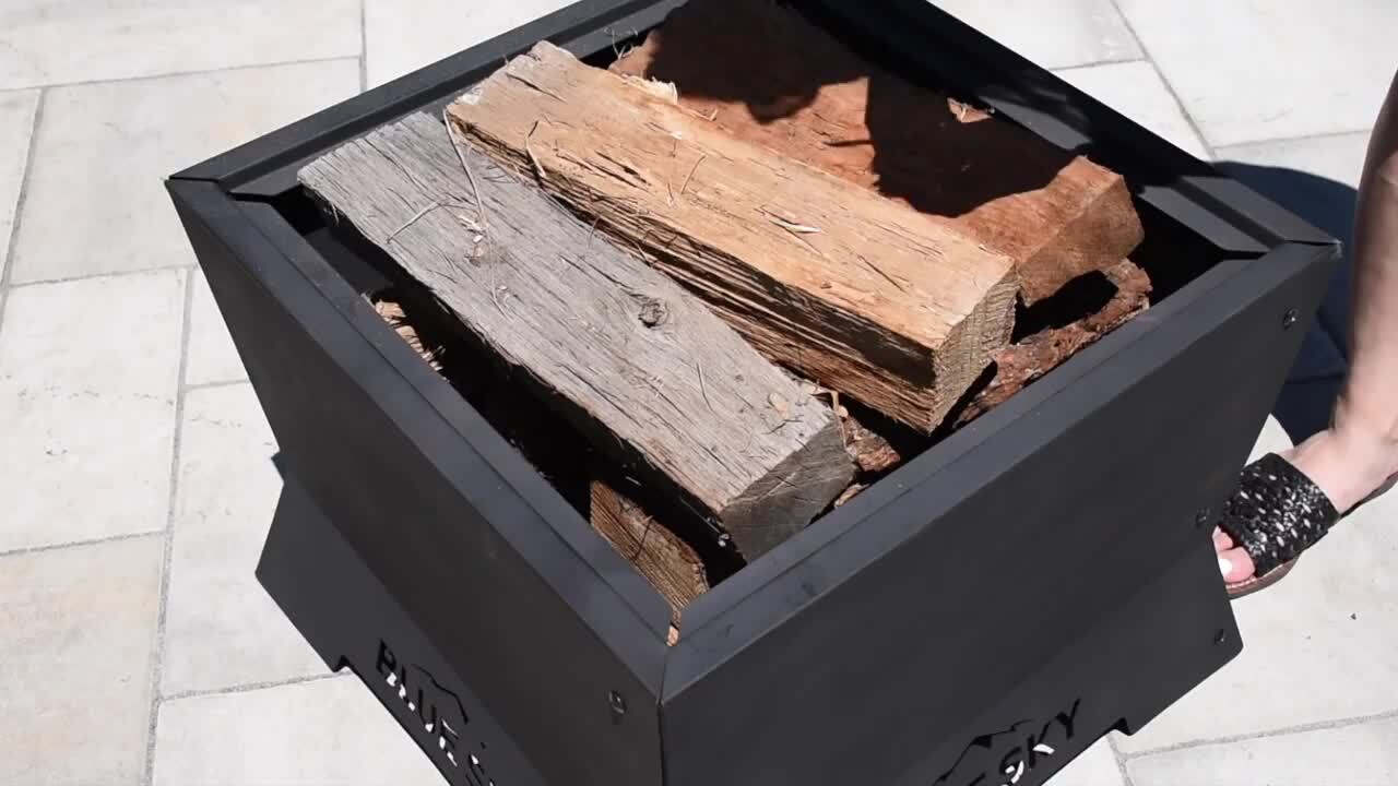 BLUE SKY OUTDOOR LIVING The Peak 22 in. x 16 in. Square Steel Wood