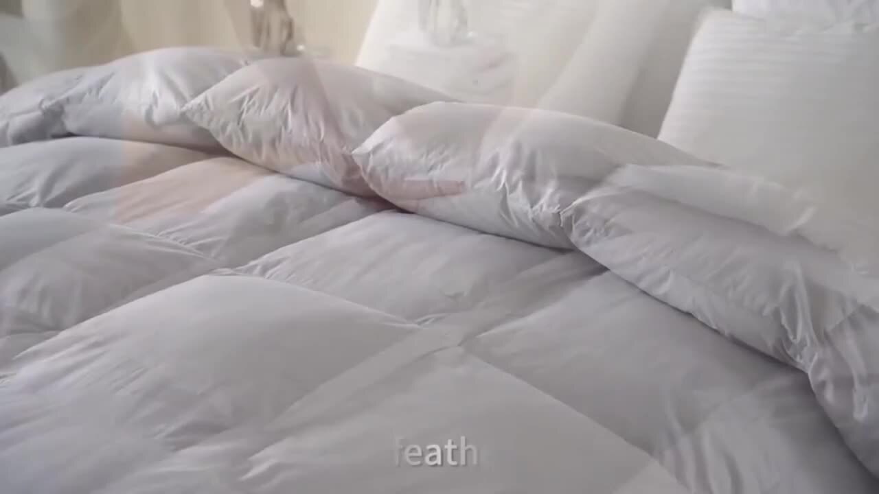 Wellos Gray All Season Feather Down Comforter King 100 Wellos Gray All Season Feather Down Comforter King 100