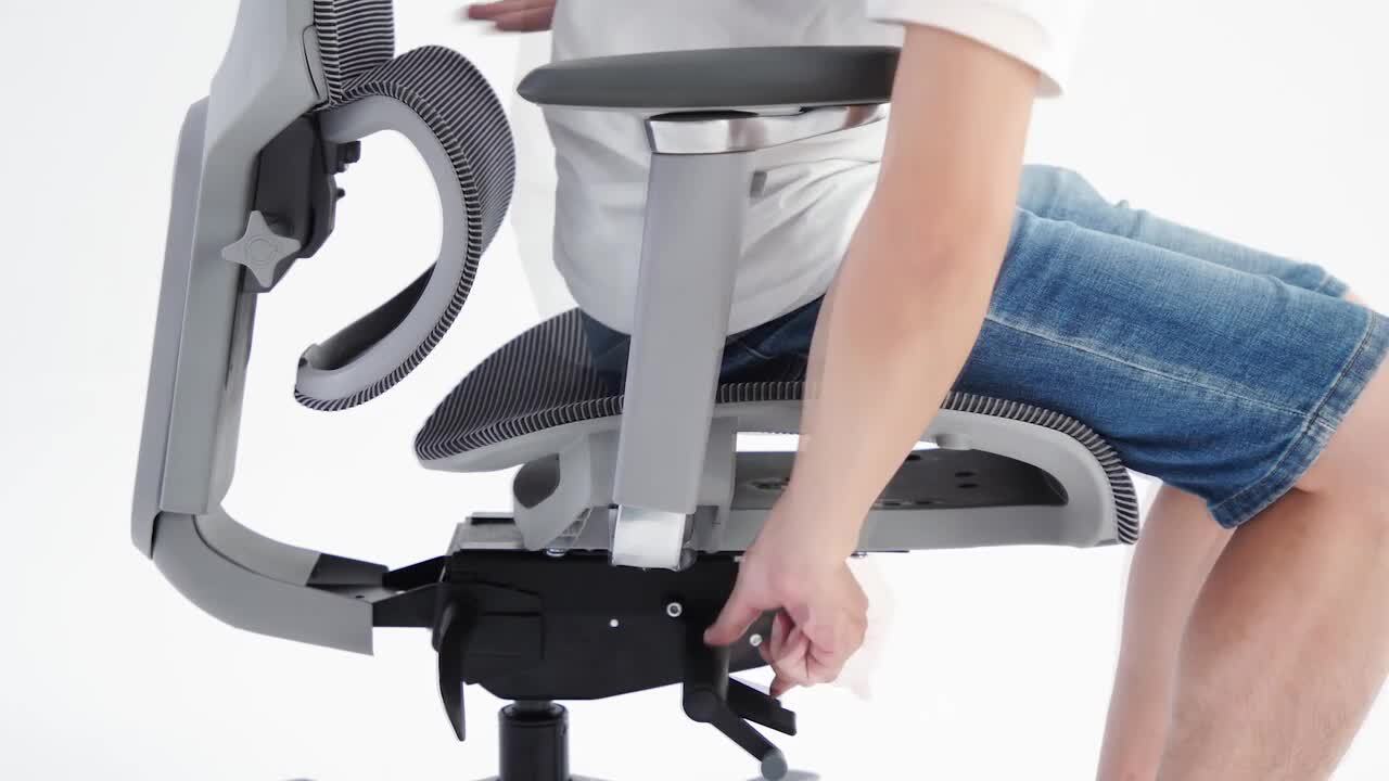 EazeeChairs Pink Office Mesh Ergonomic Chair with Adjustable Headrest