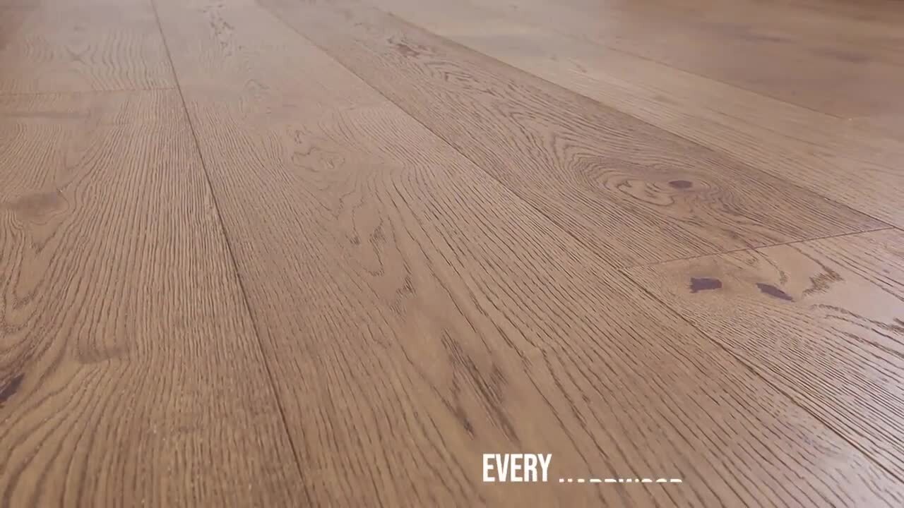 MSI Madison Pointe White Oak XXL 5/8 in. T x 9.45 in. W Tongue and Groove Engineered Hardwood Flooring (34.10 sq. ft./case)
