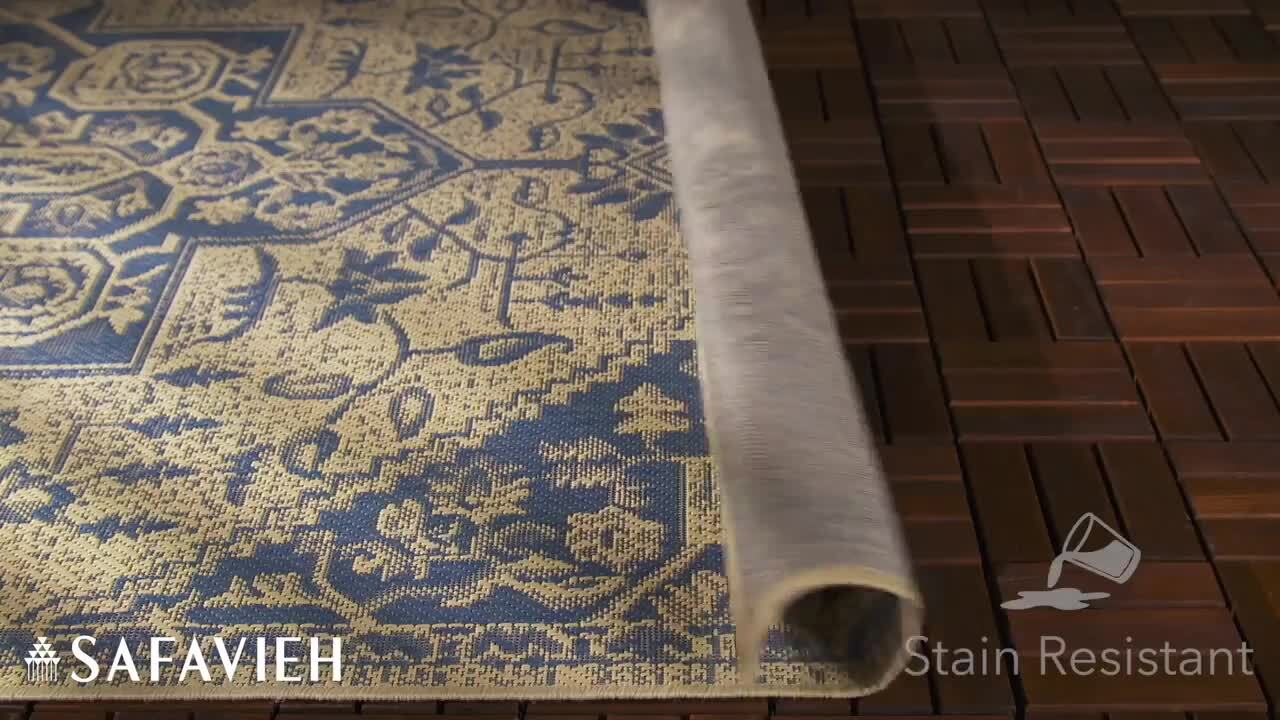 8' Round Blue And Ivory Round Floral Stain Resistant Indoor Outdoor Area Rug 8' Round Blue And Ivory Round Floral Stain Resistant Indoor Outdoor Area Rug