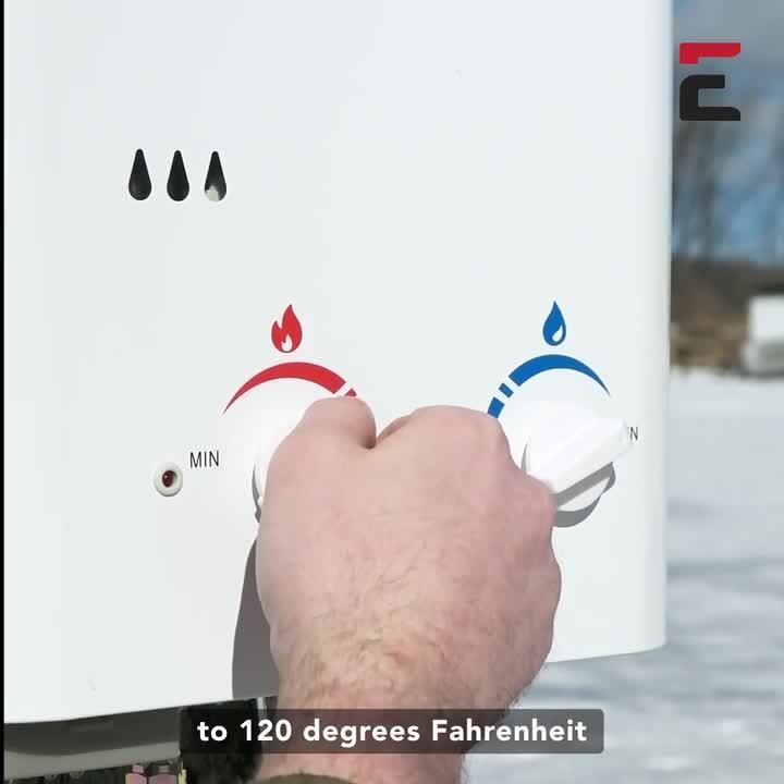 Eccotemp L7 Portable Tankless Water Heater with Flojet Pump & Strainer