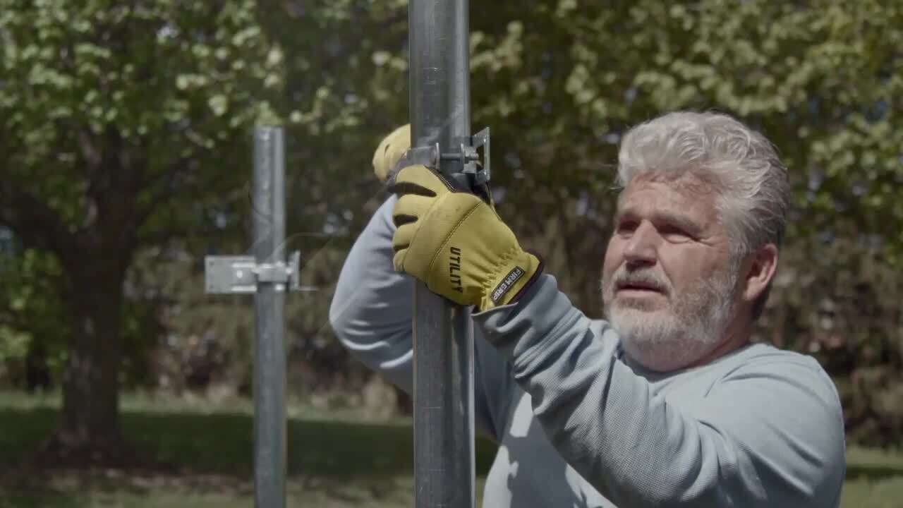 Everbilt 2-3/8 in. Chain Link Fence Post Adapter Bracket 328594EB - The  Home Depot