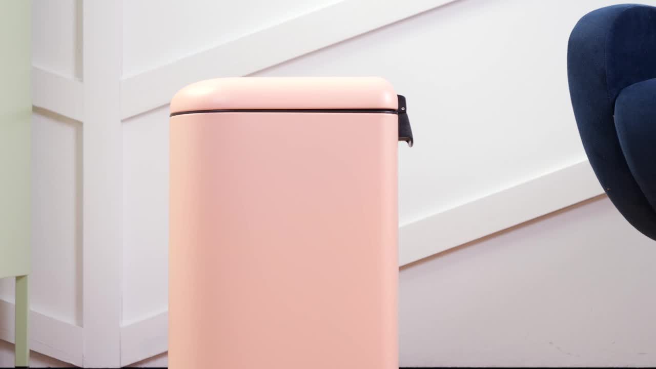 happimess Roland Mini 2.6 Gal. Flamingo Pink Step-Open Trash Can