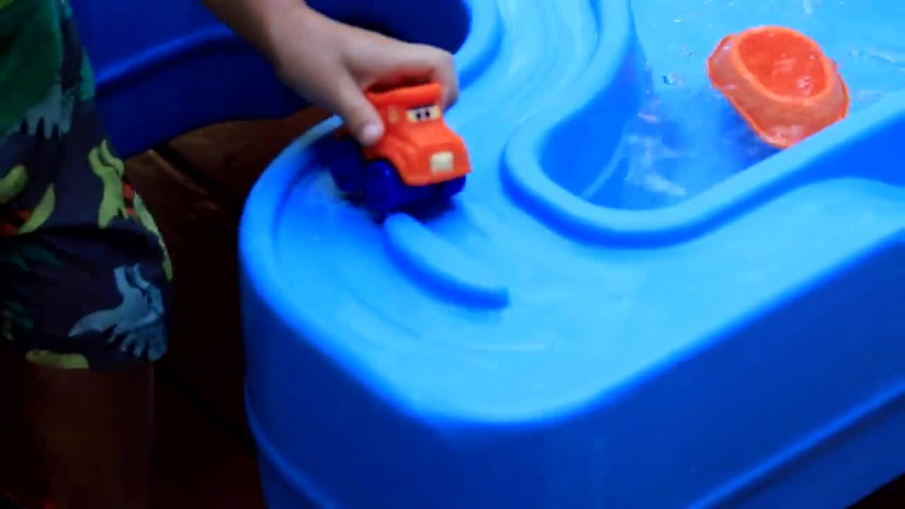 Little tikes water sale table big w