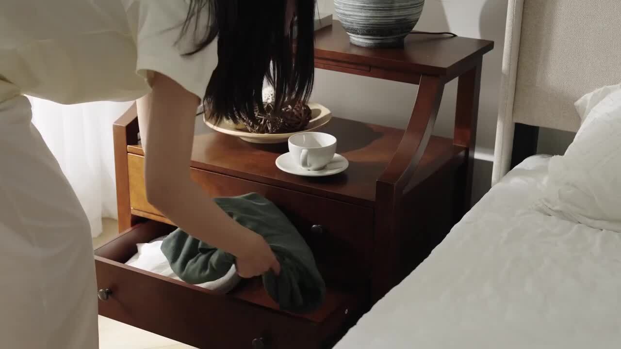 JAYDEN CREATION Jacqueline Black 2-Drawer Nightstand with Built-In