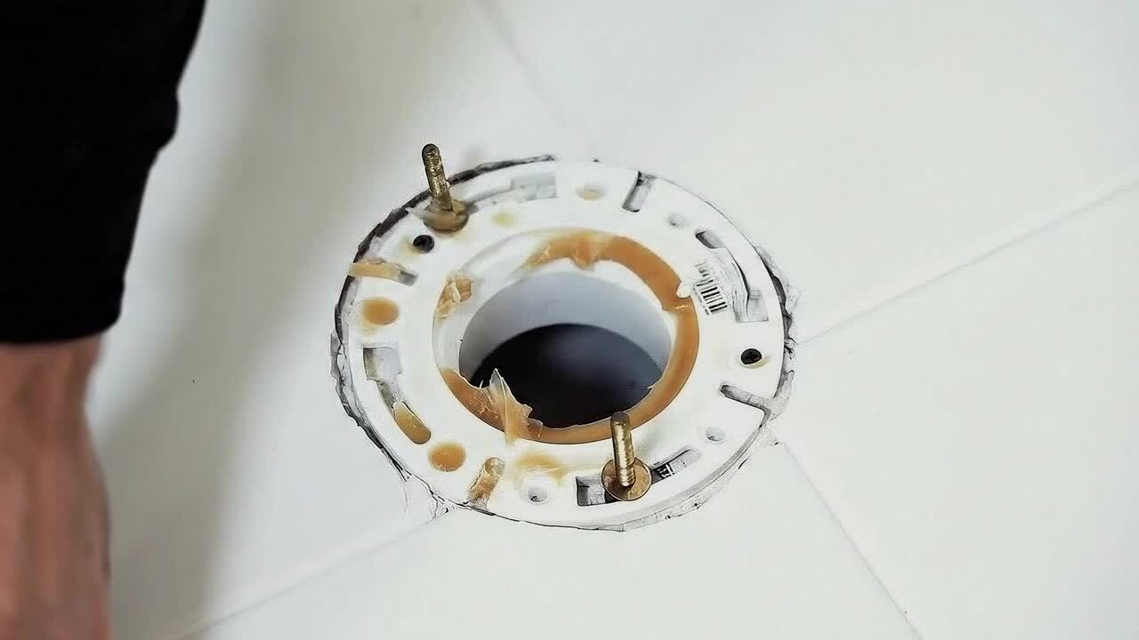 Everbilt 3 in. and 4 in. Extra Thick Toilet Wax Ring 256416 - The