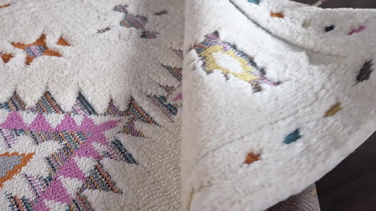 nuLOOM Jocelyn Carved Tribal Shag White 9 ft. x 12 ft. Area Rug