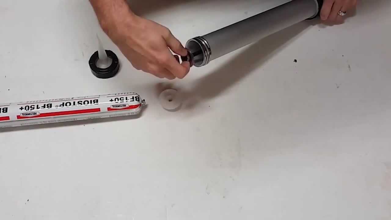 Caulking Silicone Sealant Gun - Aluminium Sausage Sealer with Trigger + Tip