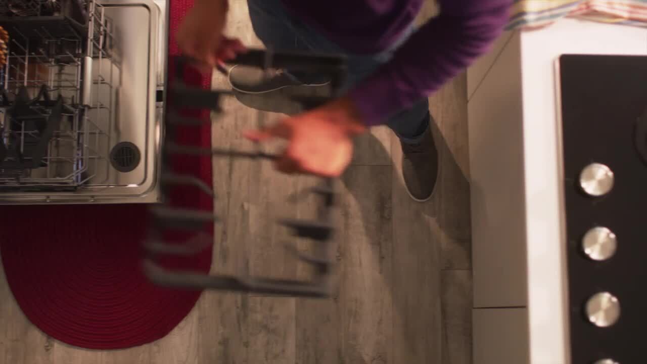 KitchenAid 36 in. 5-Burners Recessed Gas Cooktop in Black KCGG536PBL