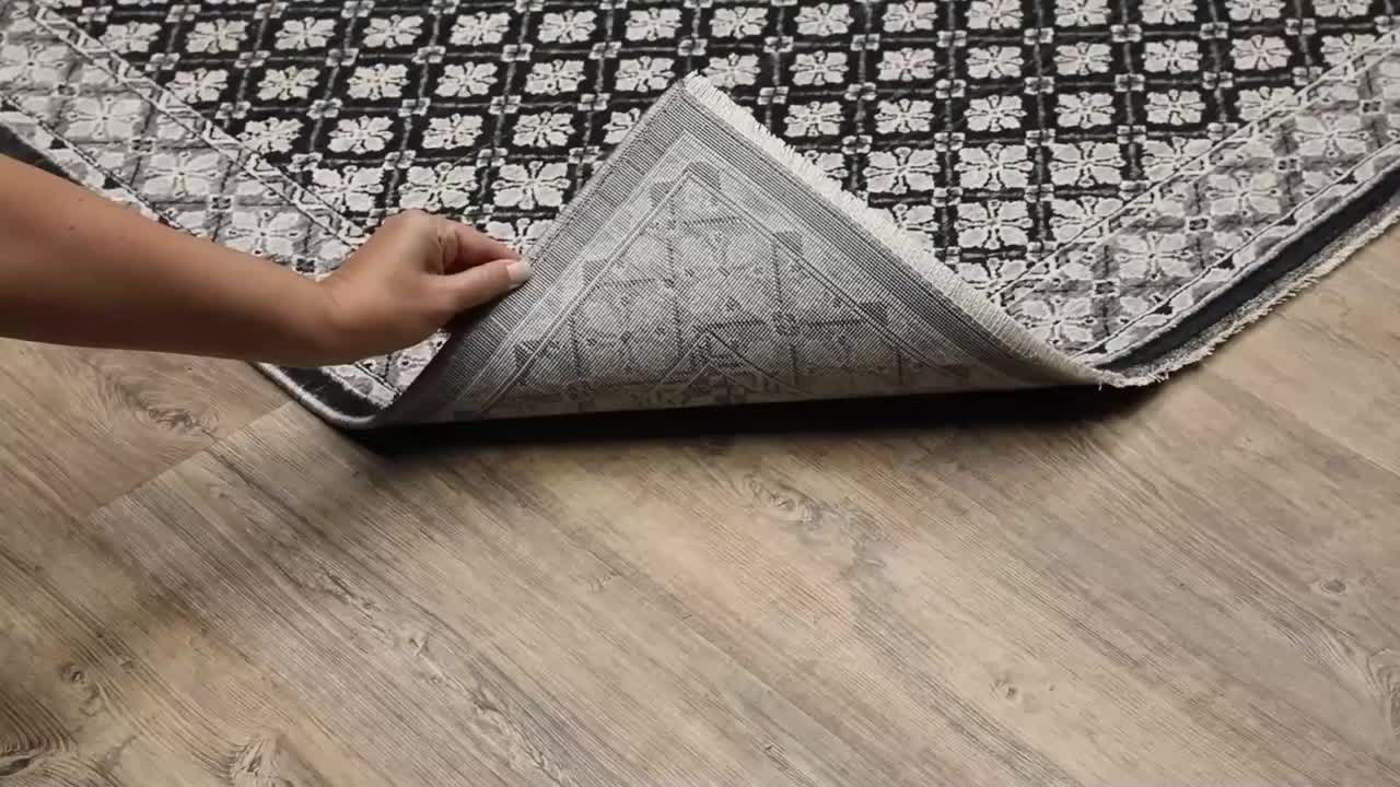 AVERLEY HOME Channing Black/Gray 6 ft. x 9 ft. Geometric Diamond