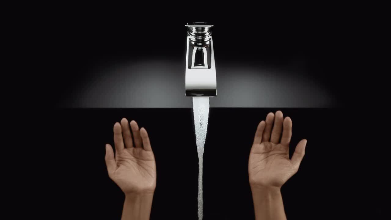 Hansgrohe Vivenis Single Handle Bathroom Faucet in Matte White