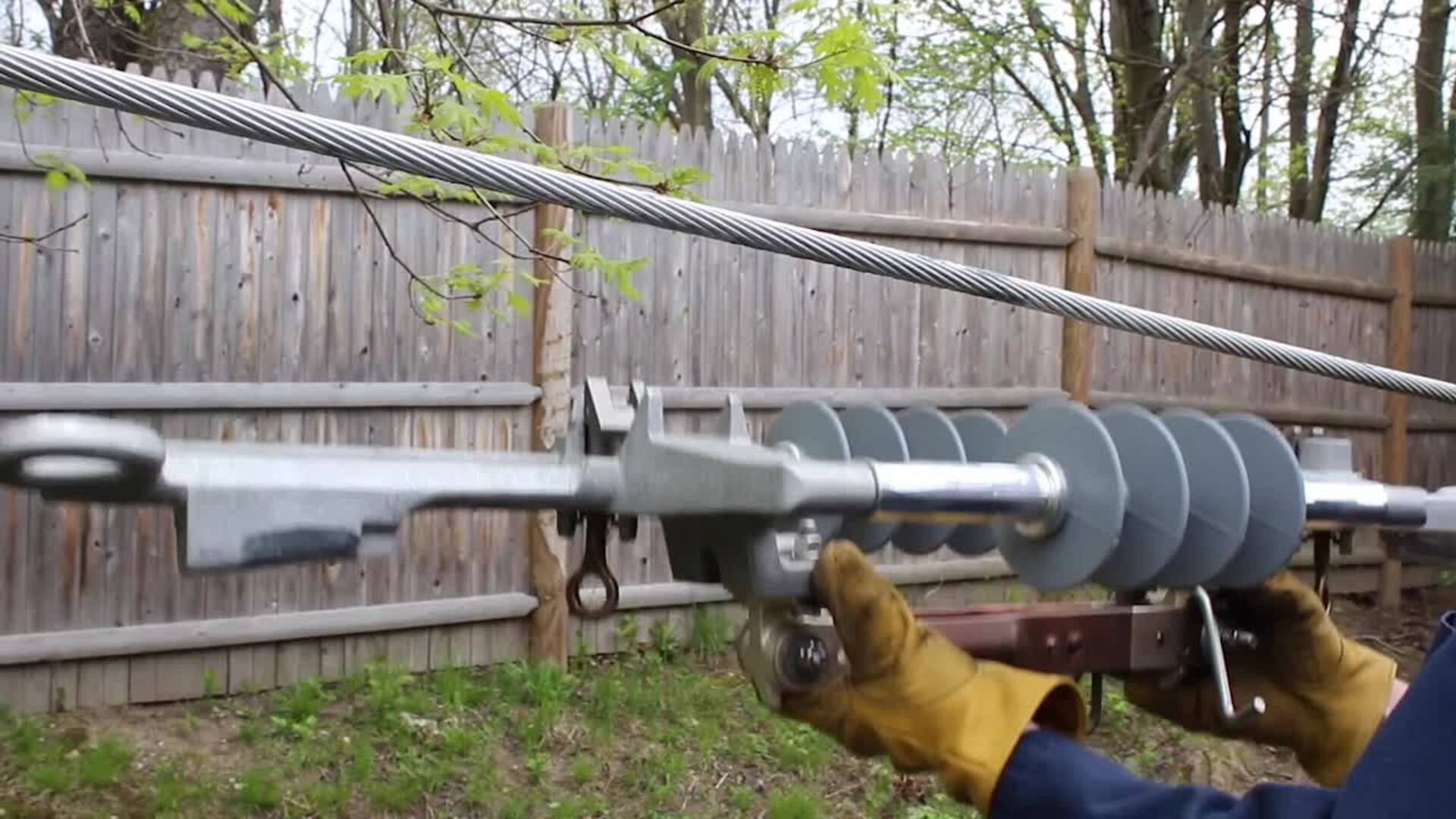 BURNDY Bolted Wedge In-Line Disconnect Switch Installation