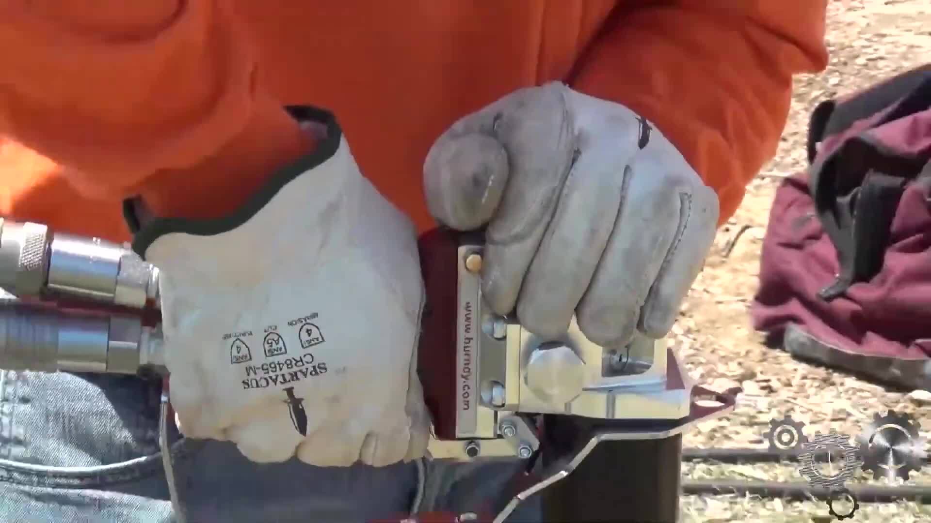 BURNDY MINUTE - Utility Sales Meeting