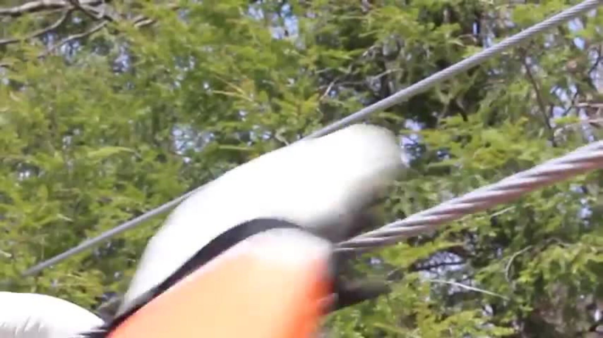 BURNDY FASTAP installation video