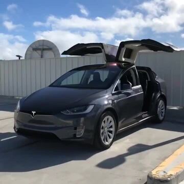 TESLA - 80 Photos & 30 Reviews - 2330 Kalakaua Ave, Honolulu, Hawaii ...