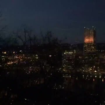 Photo of Monongahela Incline - Pittsburgh, PA, US. Time-lapse going down