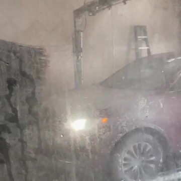 Photo of Bubbles Car Wash - Jacksonville, FL, US.