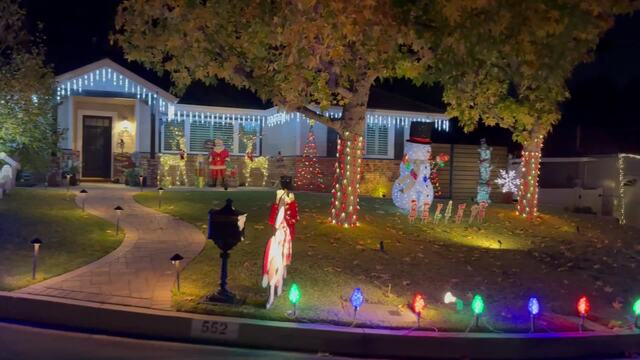 VALMONT DRIVE CHRISTMAS LIGHTS - Updated March 2024 - 48 Photos & 14 ...