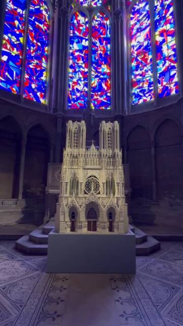 Photo of Cathédrale Notre-Dame de Reims - Reims, 51, FR.
