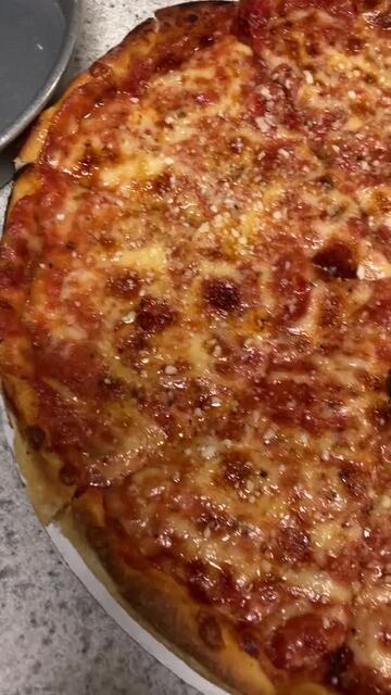 PIZZA HOUSE - 41 Photos & 80 Reviews - 89 Howe St, New Haven ...