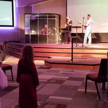 VINEYARD COMMUNITY CHURCH OF GILBERT - 72 Photos - 601 S Cooper Rd ...