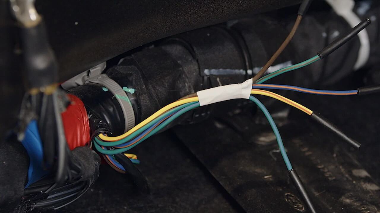 Ford F-150® RAPTOR® Auxiliary Switches