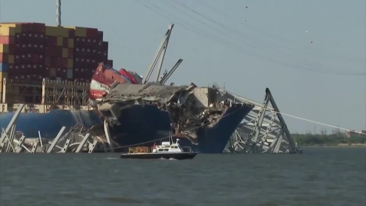 Tugboats escort ship that caused deadly Baltimore bridge collapse back to  port - WSVN 7News | Miami News, Weather, Sports | Fort Lauderdale