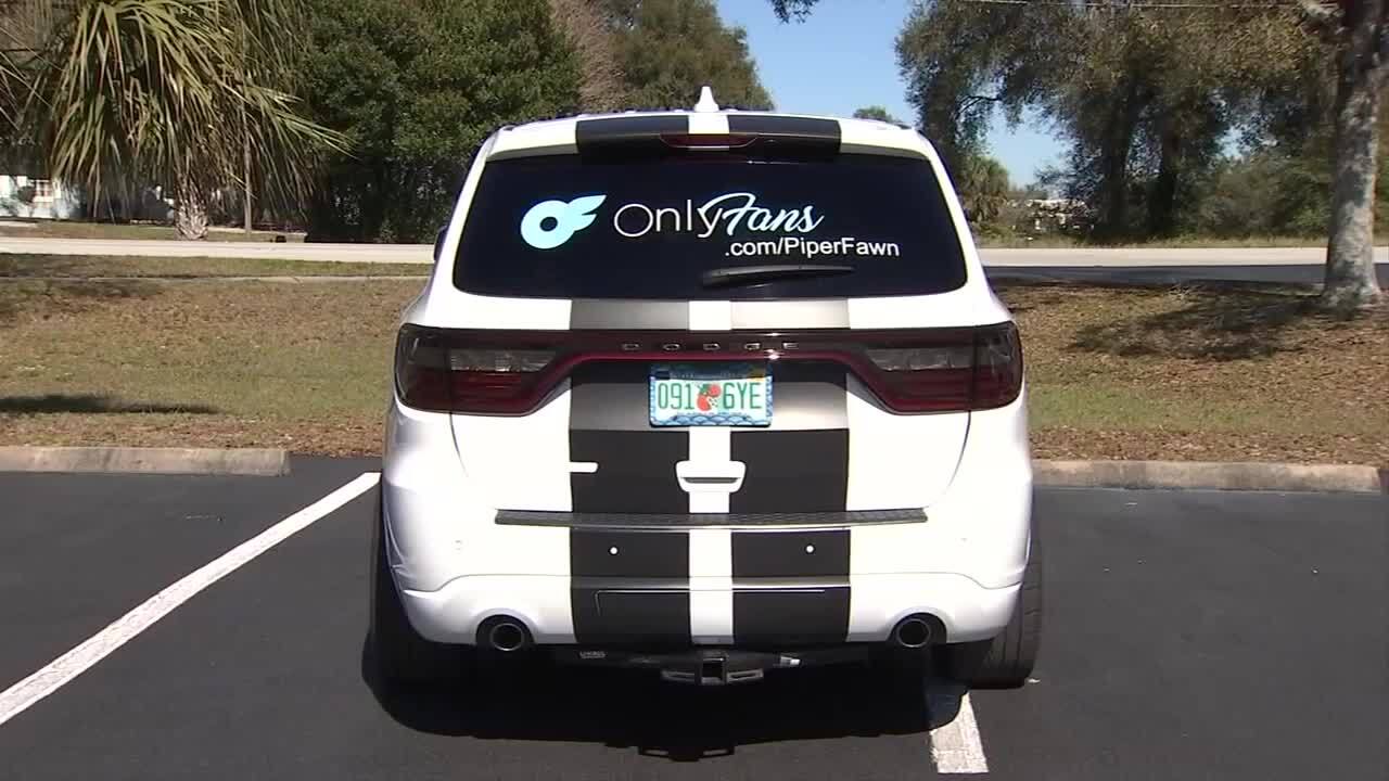 Florida mother banned from Christian school drop-off due to OnlyFans ad on  car