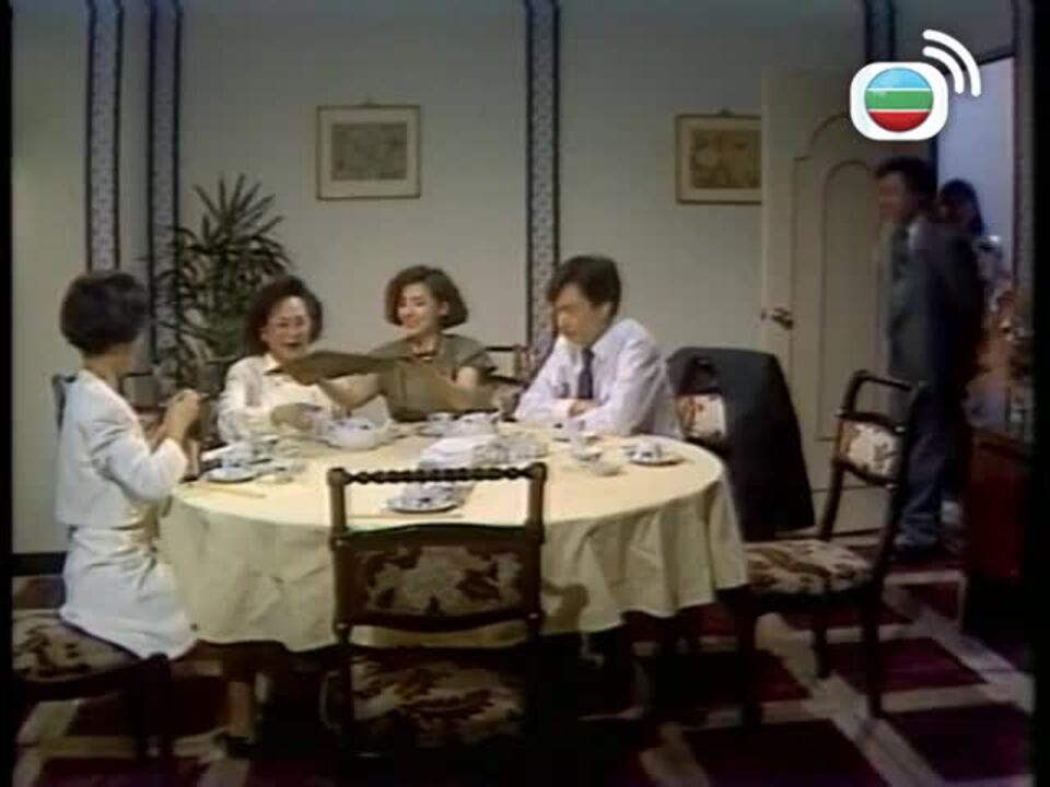 茶煲世家-Three In A Family