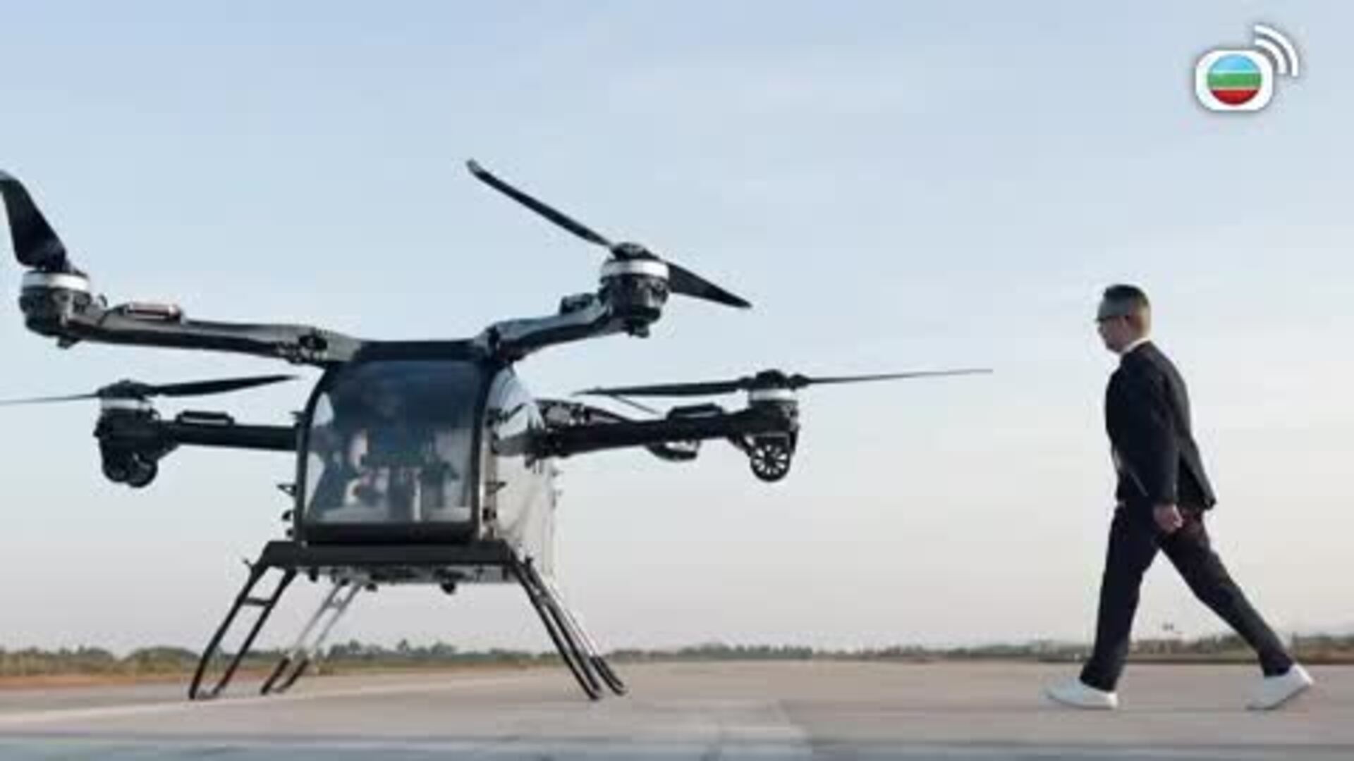 Let It Be Love-4 In Love