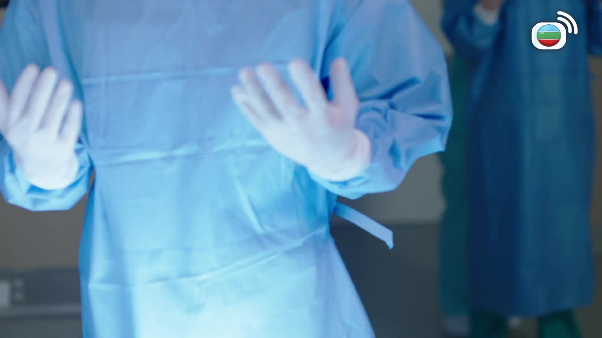 Bà Hoàng Cự Tháp-巨塔之后