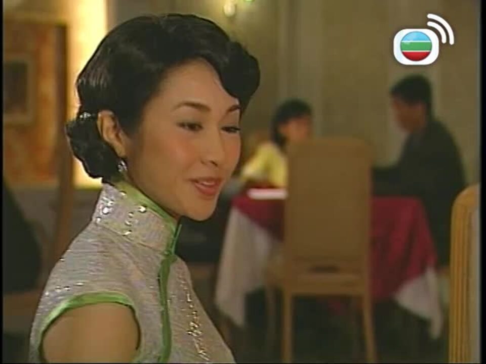 Chiếc Áo Dài Thượng Hải-鳳舞香羅
