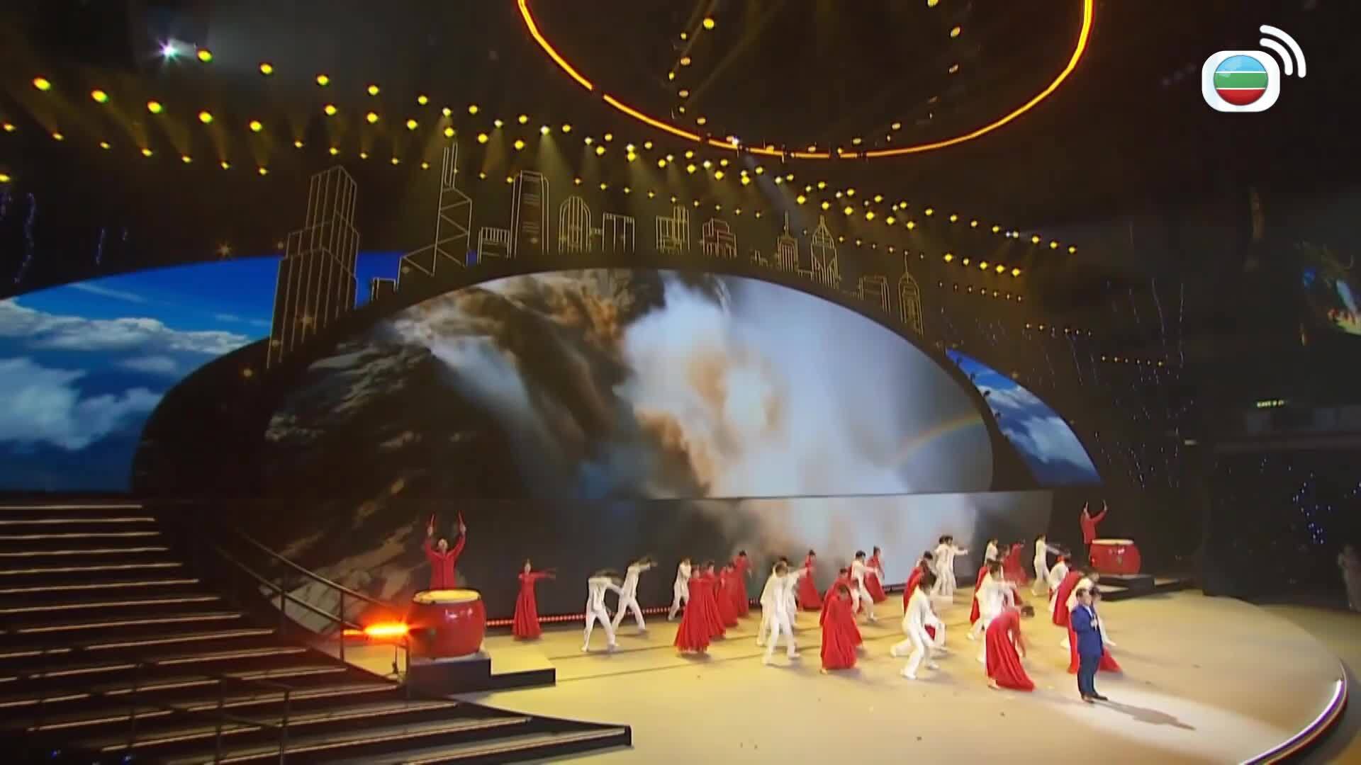 香港同胞慶祝中華人民共和國成立七十六周年國慶文藝晚會-Variety Show In Celebration Of The 76th Anniversary Of The Founding Of The People's Republic Of China