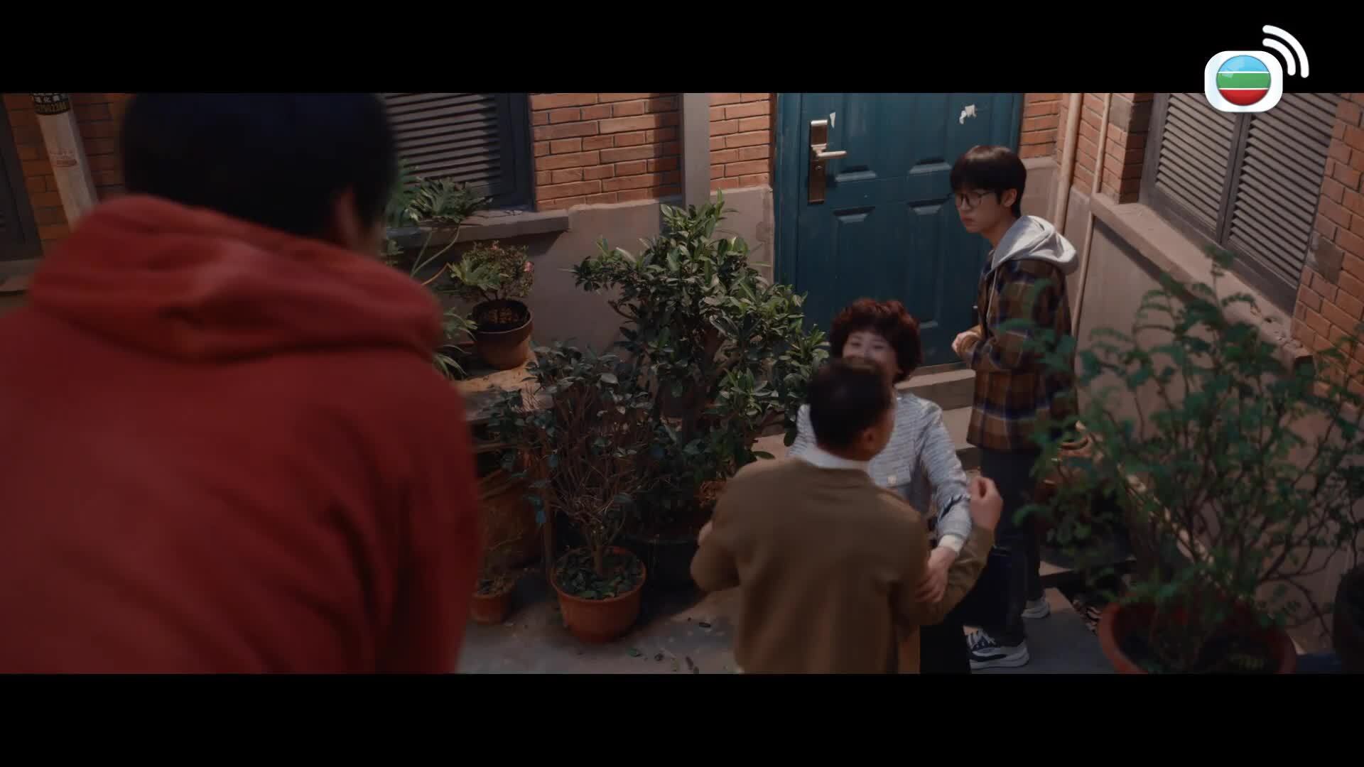 樹下有片紅房子-Always Home
