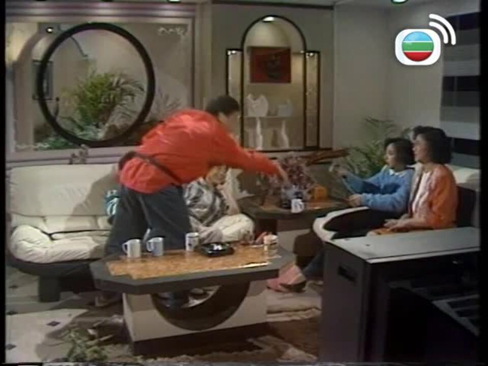 茶煲世家-Three In A Family