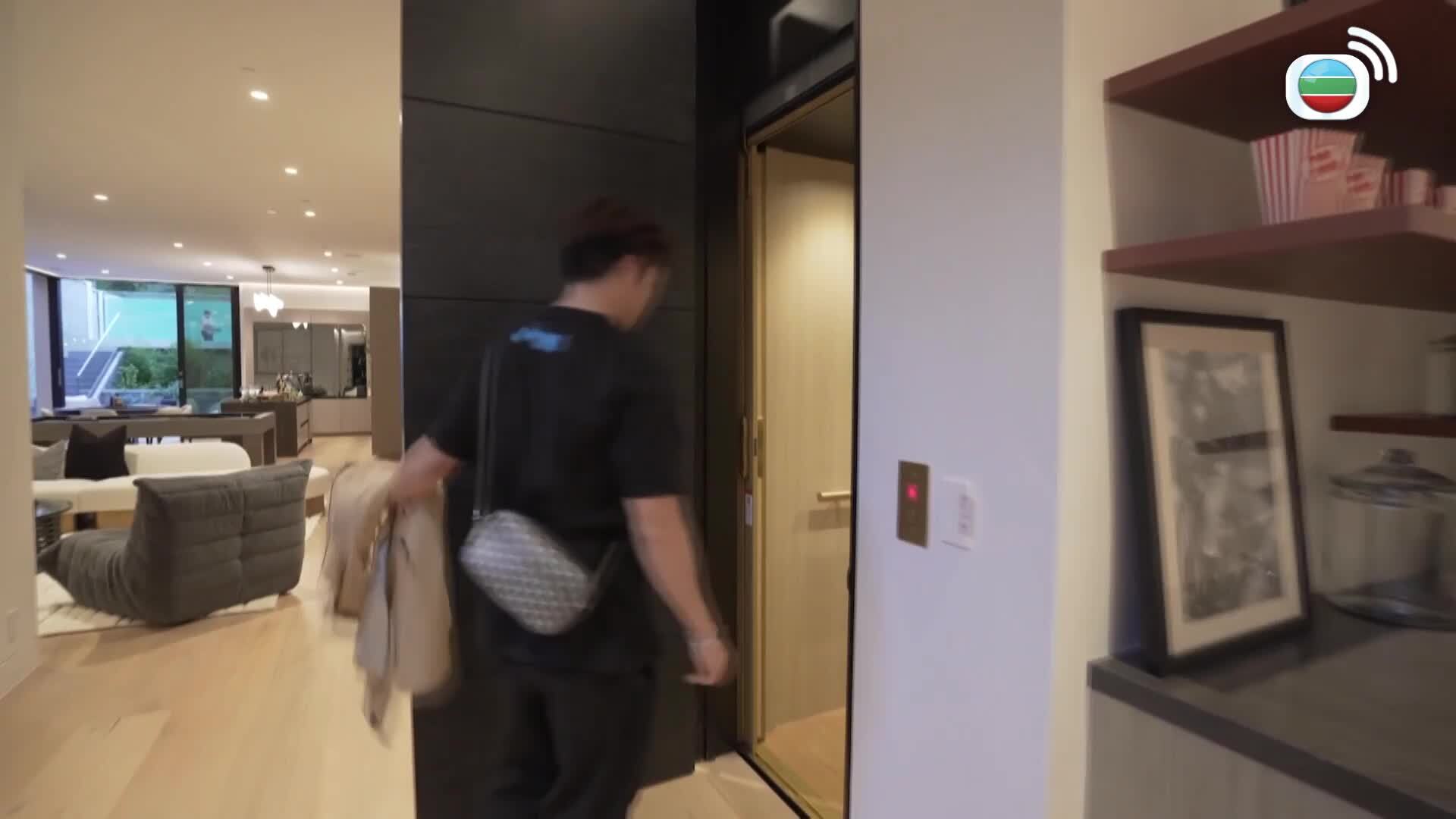 奢遊記-Journey To The Wealthy West