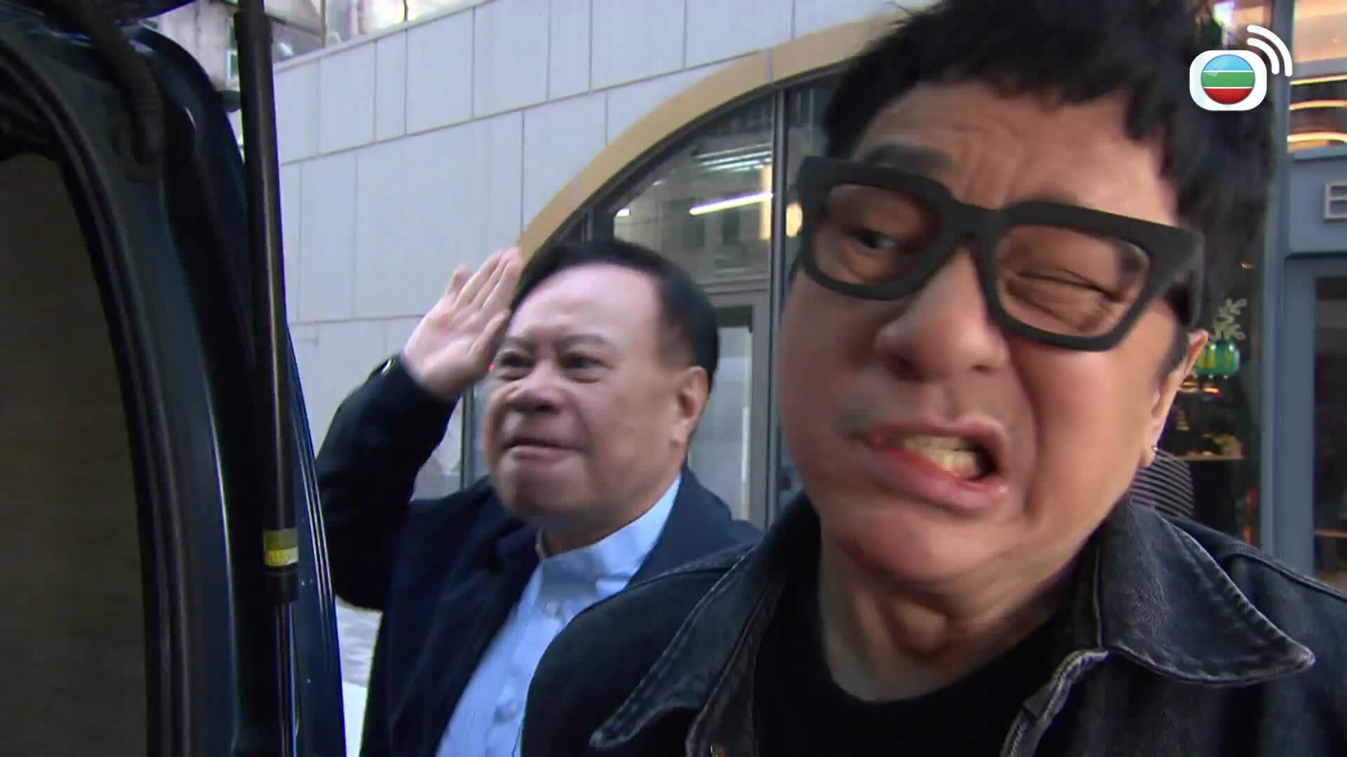 愛．回家之開心速遞 (25)-Lo And Behold (25)