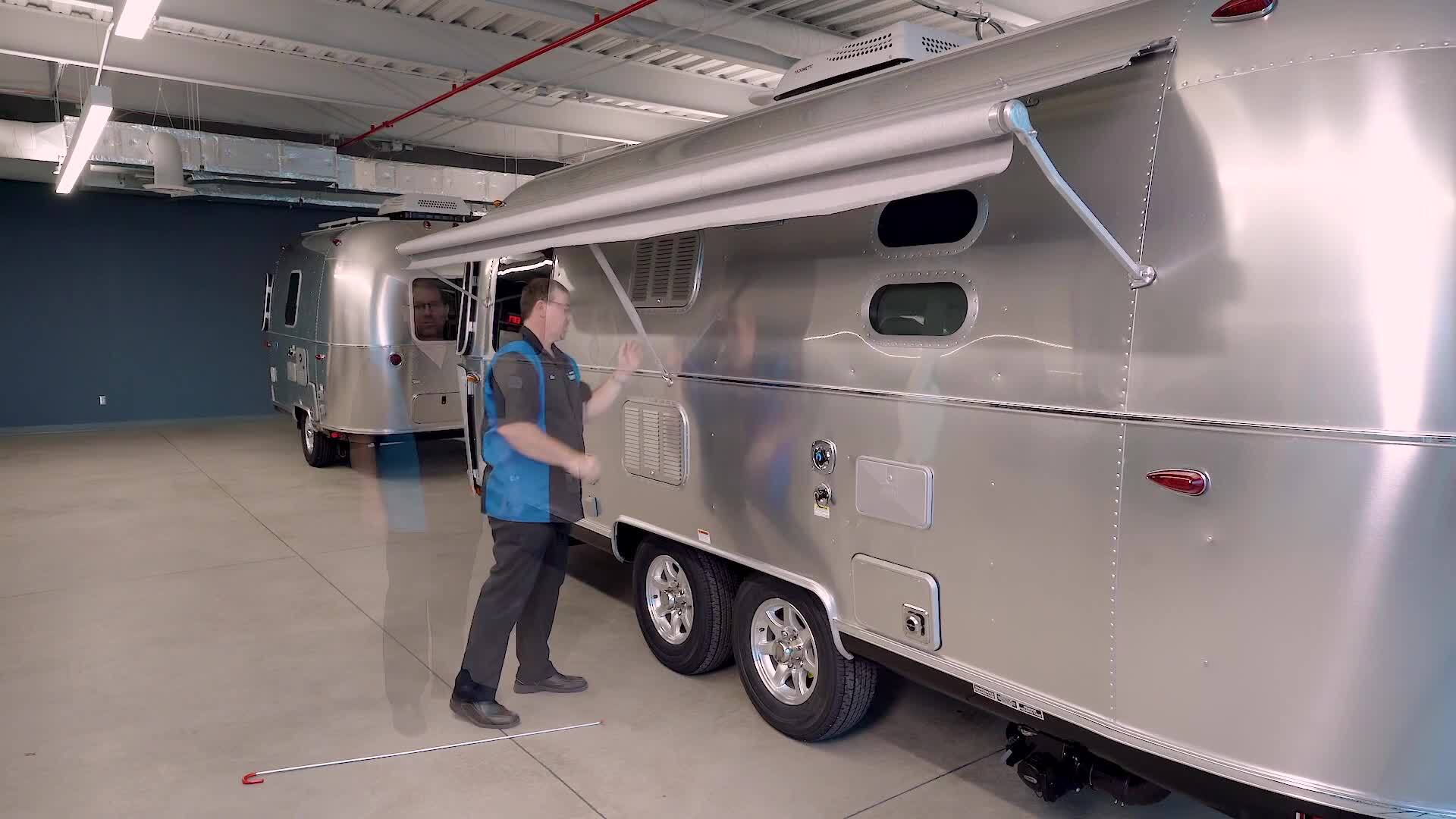 Noncomittal Airstream modifications with Command Hooks - Currently Wandering