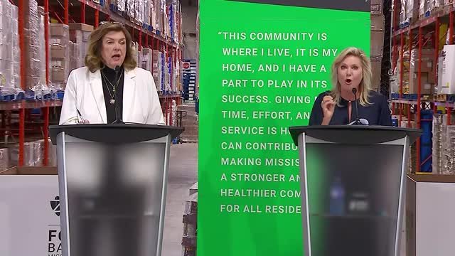 Bonnie Crombie: "Show up to work Carolyn"