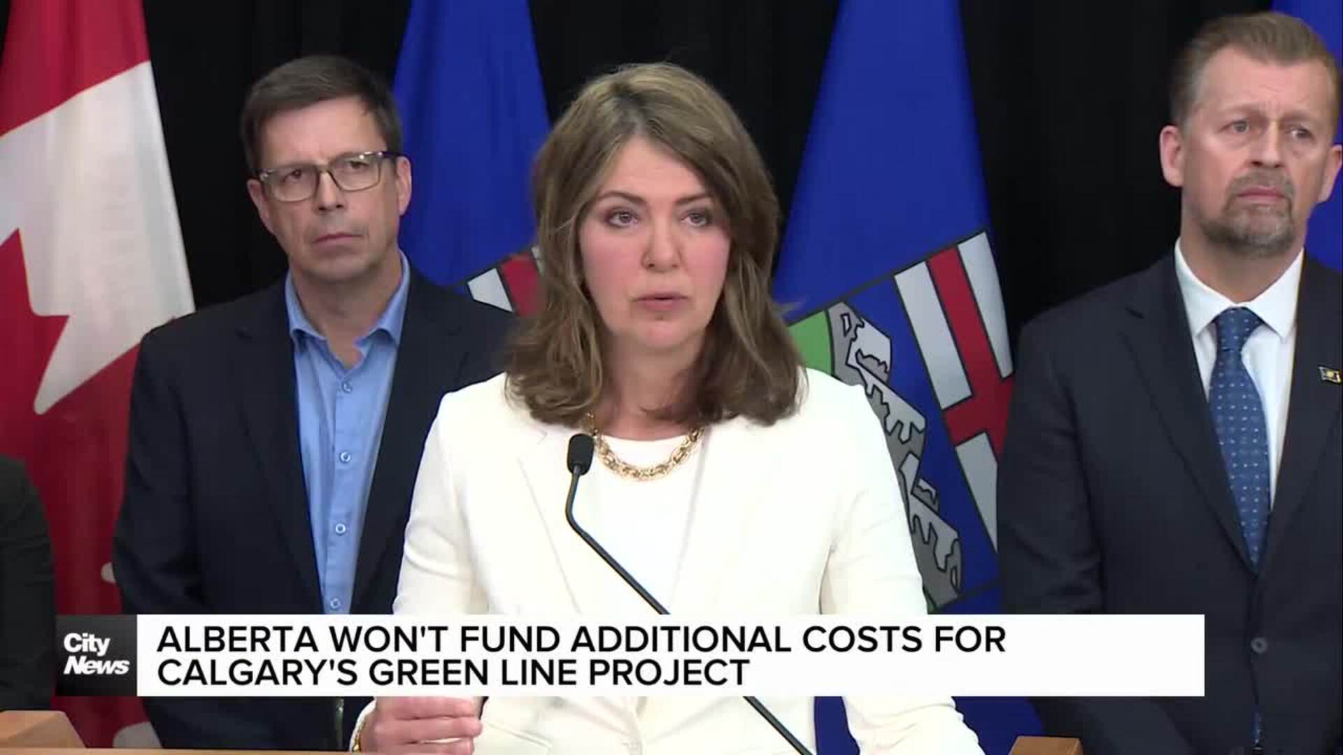 Alberta won't fund additional costs for Calgary's Green Line project