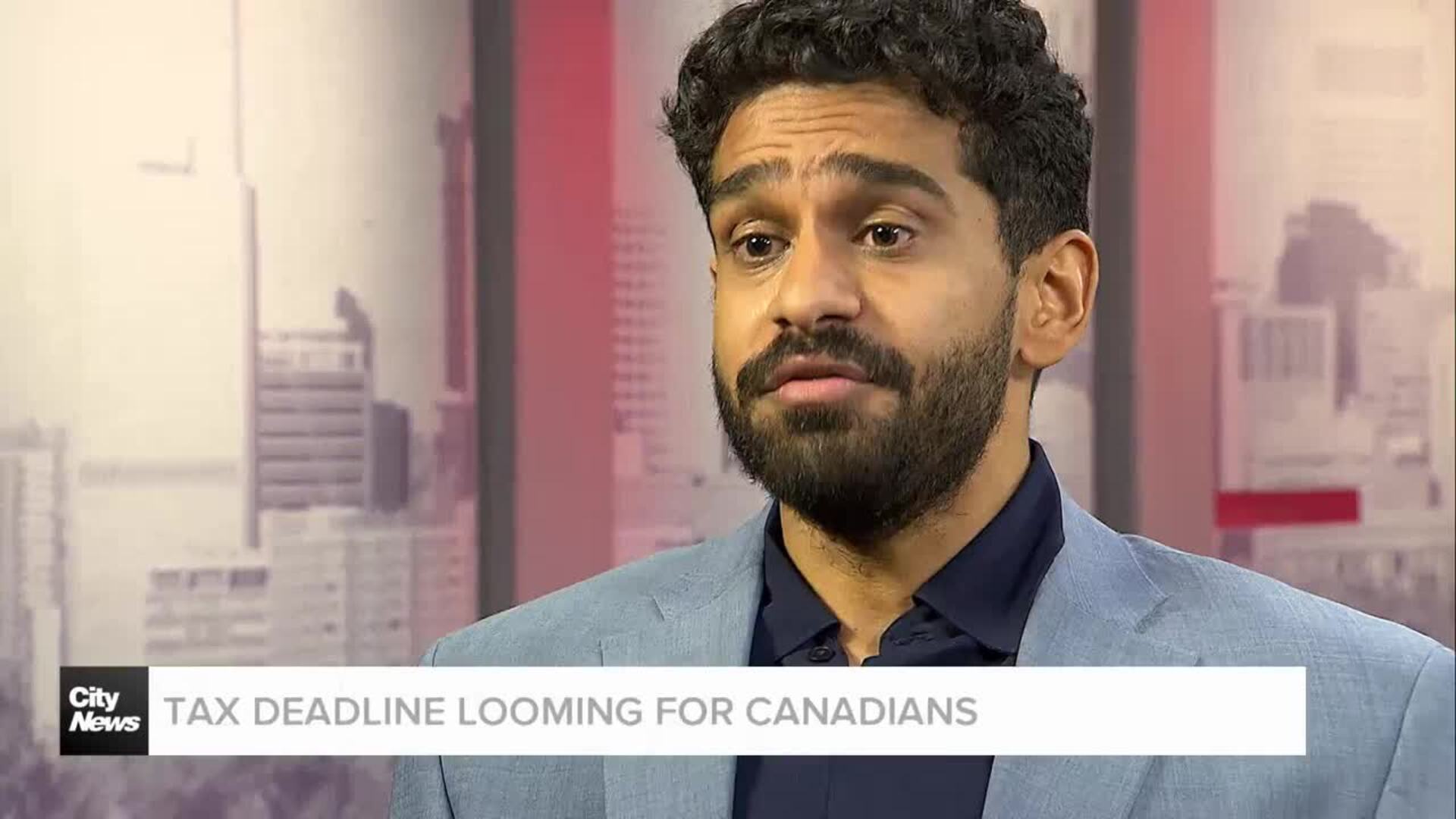 Tax deadline looming for Canadians