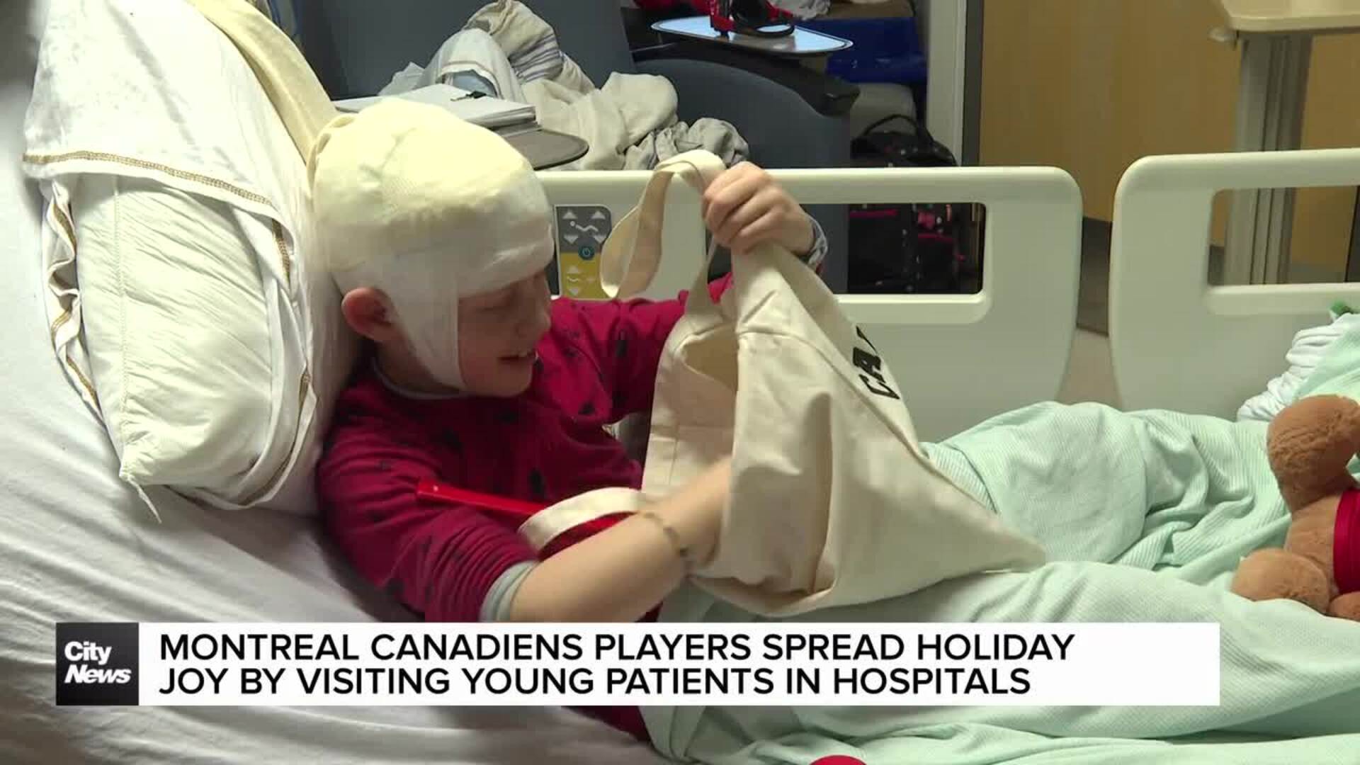 Montreal Canadiens players visit young patients in hospital