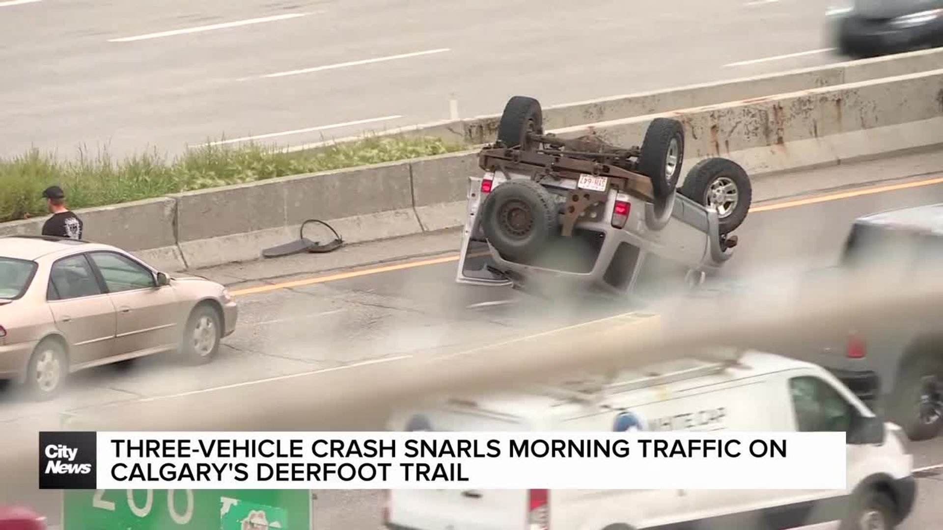 Three-vehicle crash snarls morning traffic on Calgary’s Deerfoot Trail