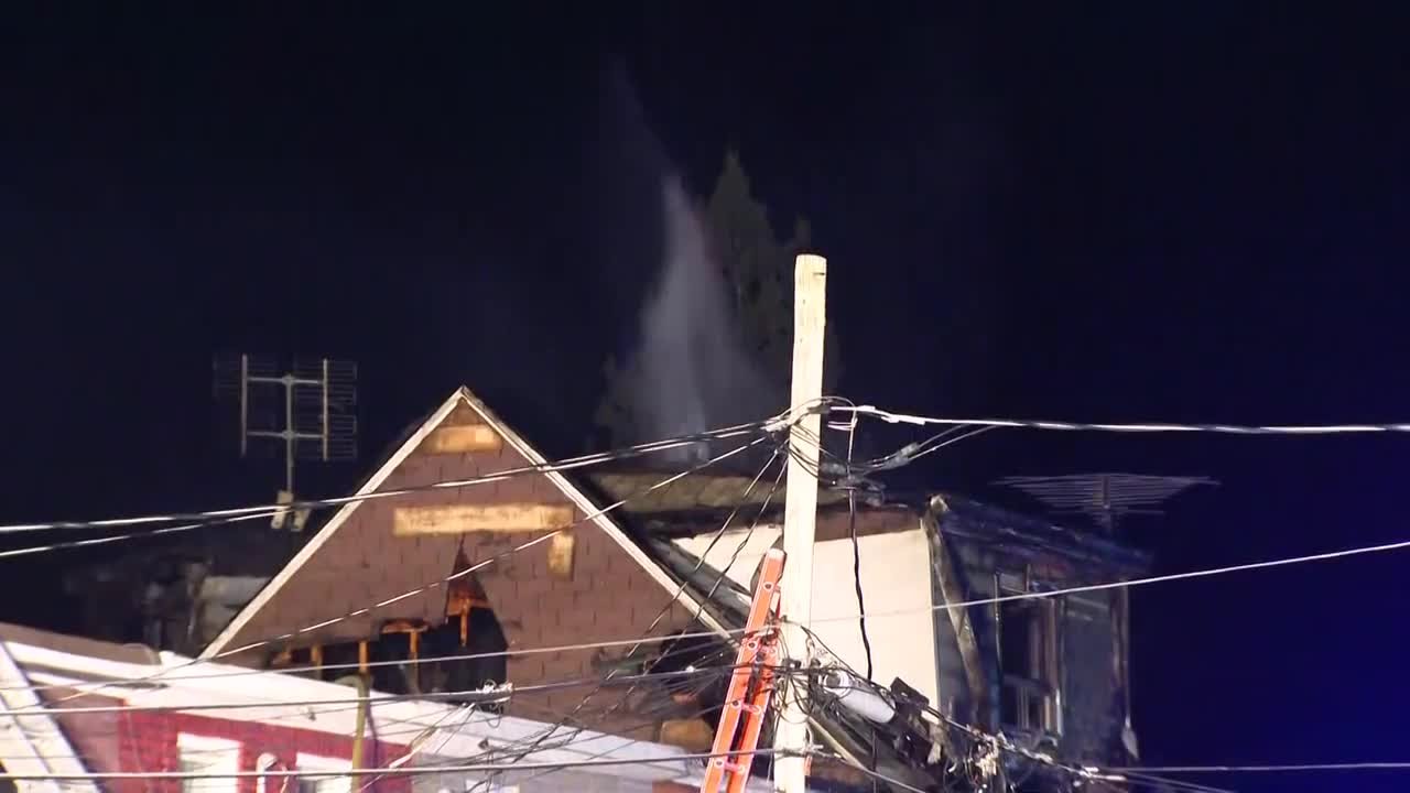 Oshawa Fire Chief says 2 people found dead inside row house after ...