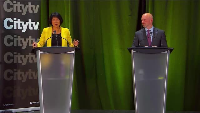 Data centres, transit, e-bikes: Toronto mayoral debate rapid fire round