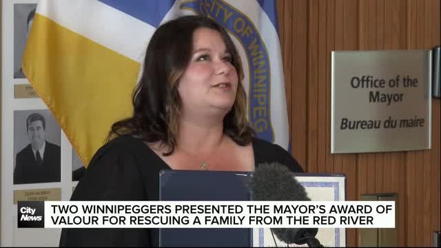 Two Winnipeggers awarded Medal of Valour