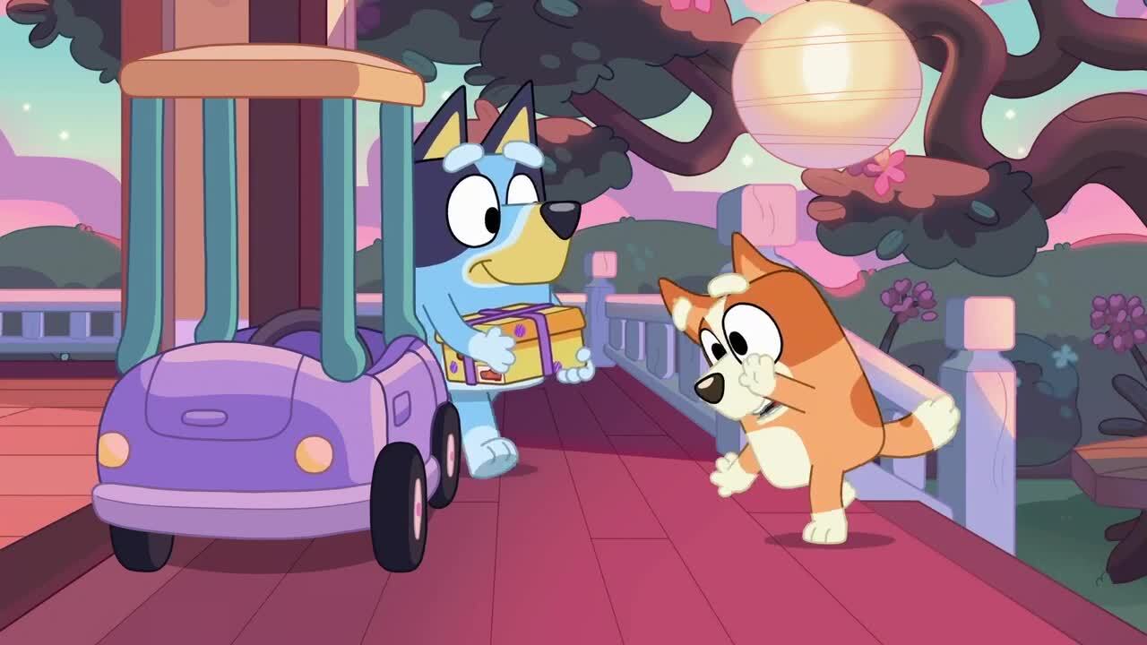 Bluey : Papa met Bingo et Bluey au lit - Papa met Bingo et Bluey au lit  (S01E51), sur Disney Junior le