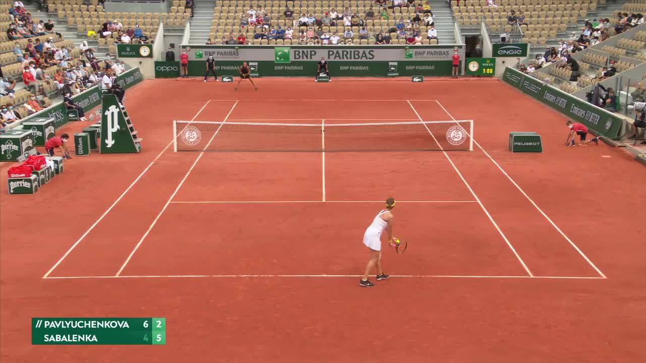 Pavlyuchenkova scores 16th Top 5 win of career with Sabalenka upset Roland Garros Highlights