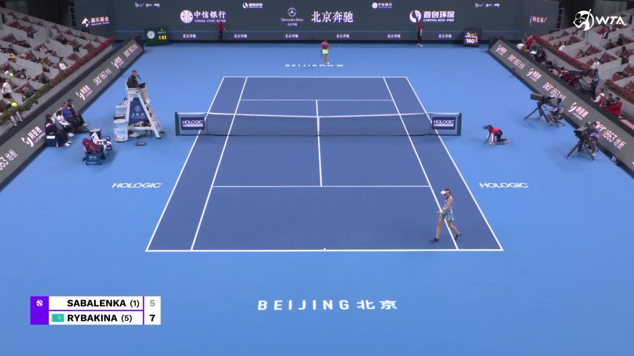 Sabalenka bate italiana e encara Rybakina por semi em Pequim - Tenis News